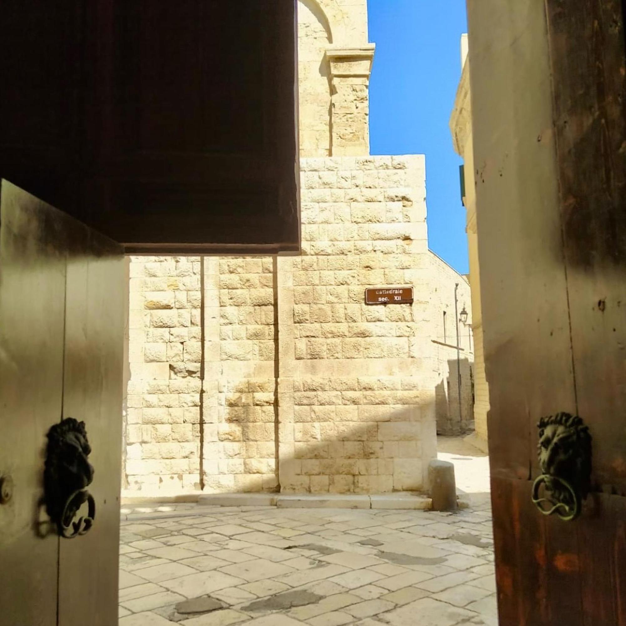 ג'ובינאצו Palazzo Framarino Dei Malatesta - Noble Floor - XIV Century מראה חיצוני תמונה