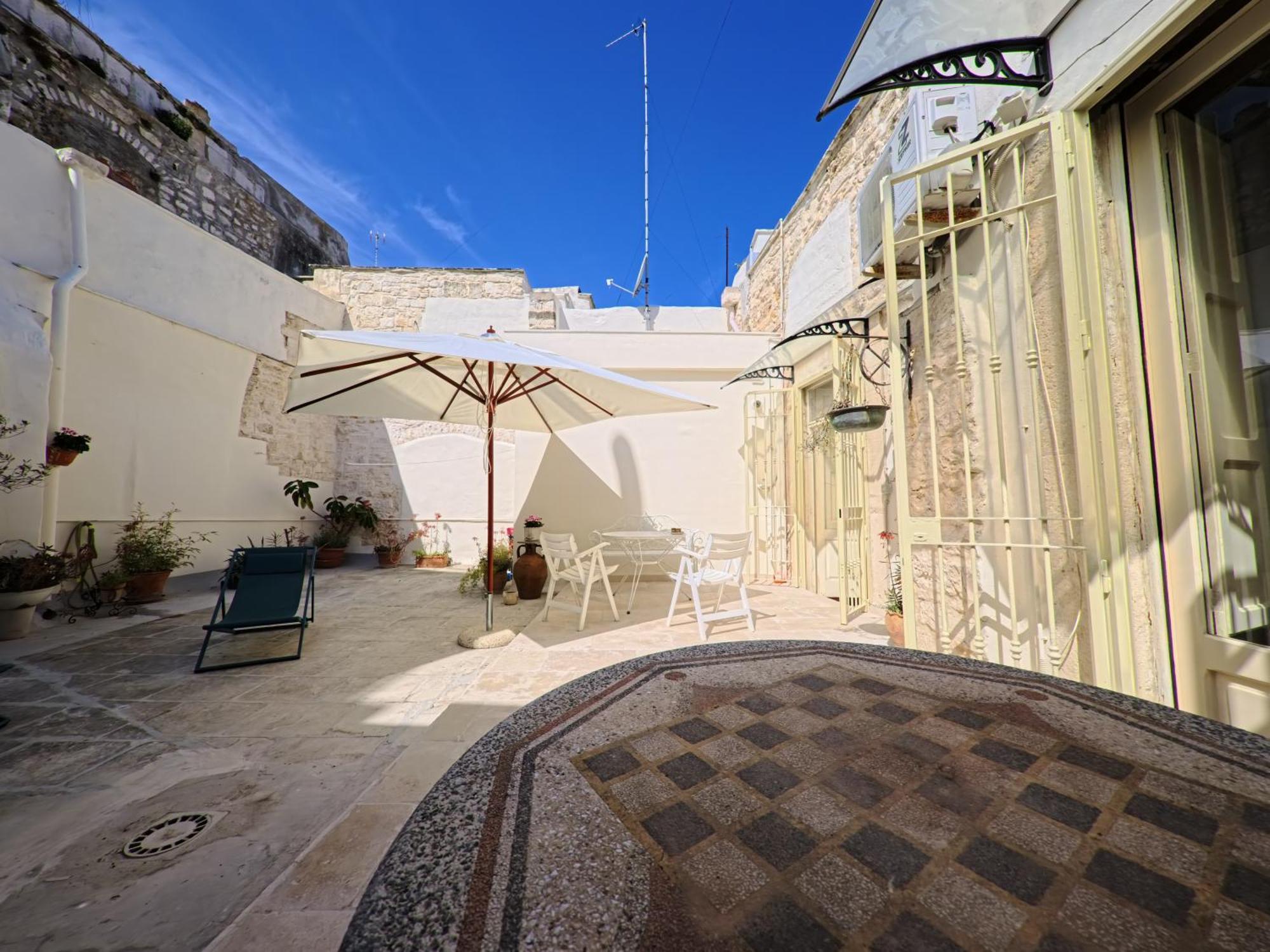 ג'ובינאצו Palazzo Framarino Dei Malatesta - Noble Floor - XIV Century מראה חיצוני תמונה