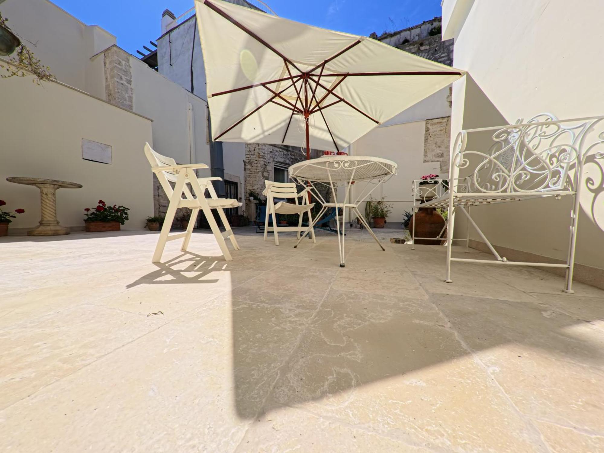 ג'ובינאצו Palazzo Framarino Dei Malatesta - Noble Floor - XIV Century מראה חיצוני תמונה