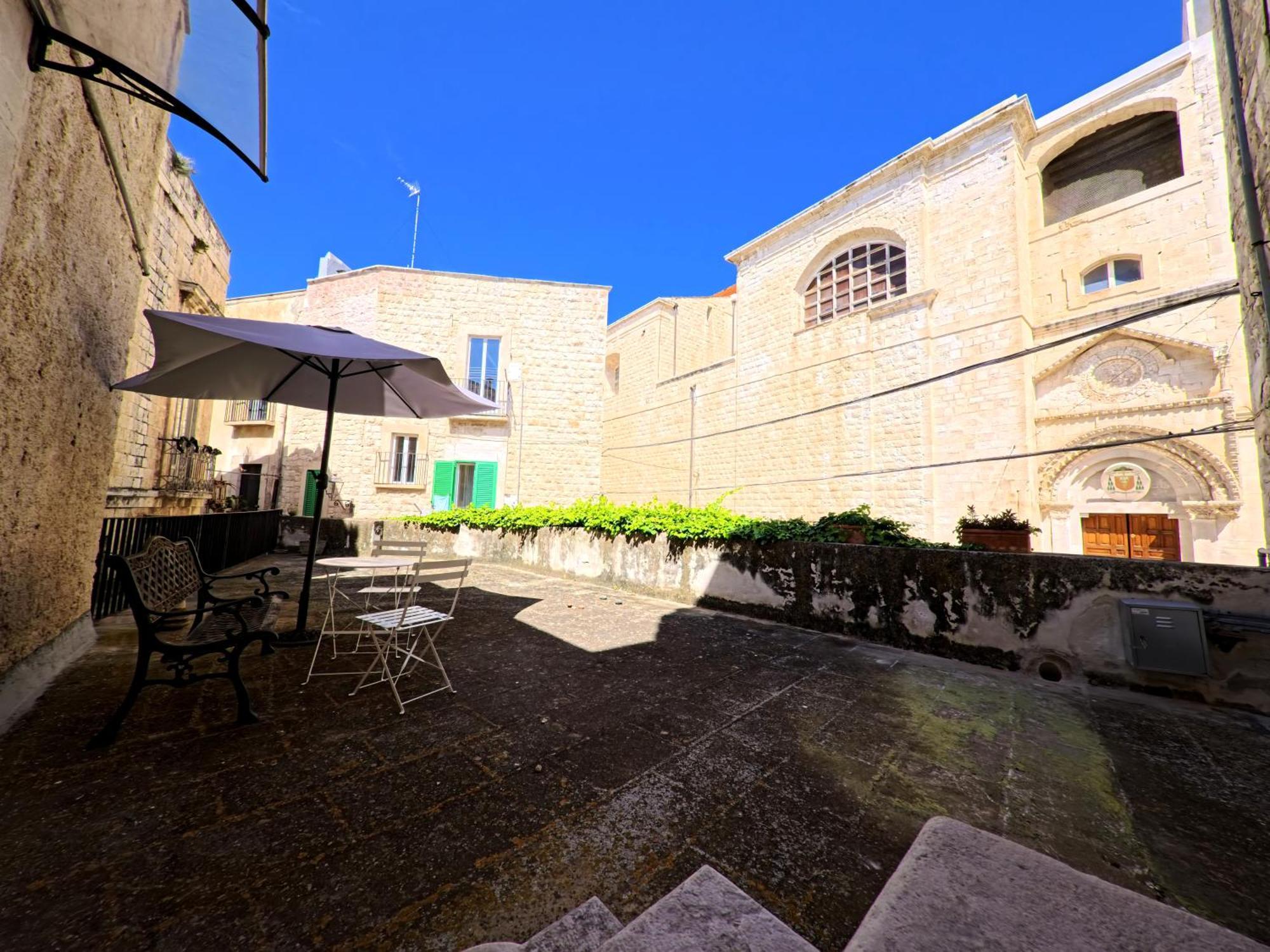 ג'ובינאצו Palazzo Framarino Dei Malatesta - Noble Floor - XIV Century מראה חיצוני תמונה